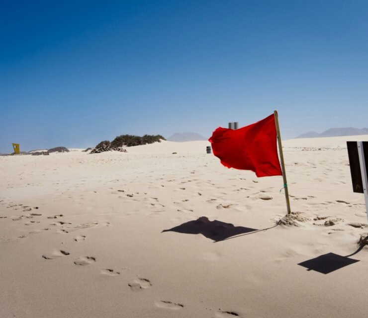 Red Flag Perusahaan yang Wajib Kamu Waspadai Saat Interview Kerja