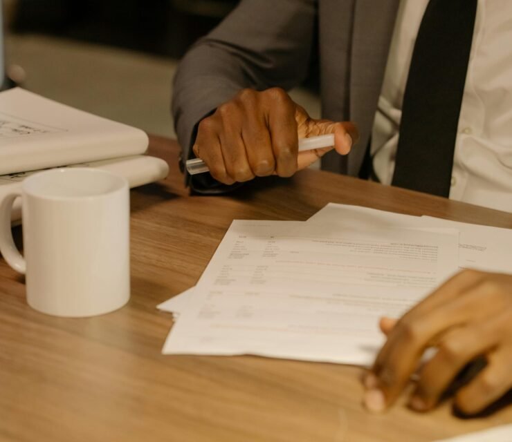 Cuma 10 Menit! Cara Bikin CV Profesional untuk Fresh Graduate Agar Cepat Kerja