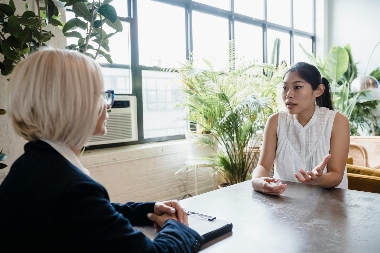 Auto-Lolos! 5 Pertanyaan Rahasia untuk Tanya Balik ke HRD di Akhir Sesi Interview